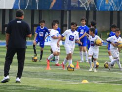 BRI Serahkan Bantuan Pendidikan Bagi 50 Anak Sepak Bola Berbakat Dalam Ajang BRImo Future Garuda