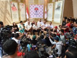 Resmikan Media Center Kemenpora, Menpora Amali Harap Bermanfaat bagi Media untuk Memajukan Pemuda dan Olahraga
