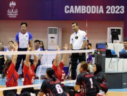 Menang 3-0 Lawan Kamboja, Sitting Volleyball Putri Indonesia Persembahkan Emas di Asean Para Games 2023 Kamboja
