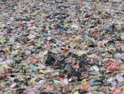 Sampah Sachet Jadi Ancaman Serius di Indonesia