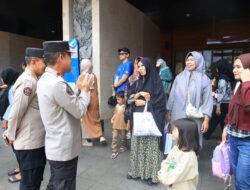 Aktivitas Masyarakat Aman Dalam Operasi Ketupat 2026 Bersama Polri di Tengah Tujuan Wisata Saat Suasana Lebaran